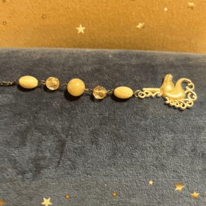 Unicorn alter decoration, crystal and meditation kits.
